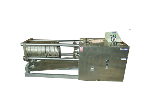 不銹鋼材質(zhì)全自動(dòng)臥式液壓榨油機(jī)DLW-100DS,自動(dòng)壓榨退榨，古法榨油機(jī)